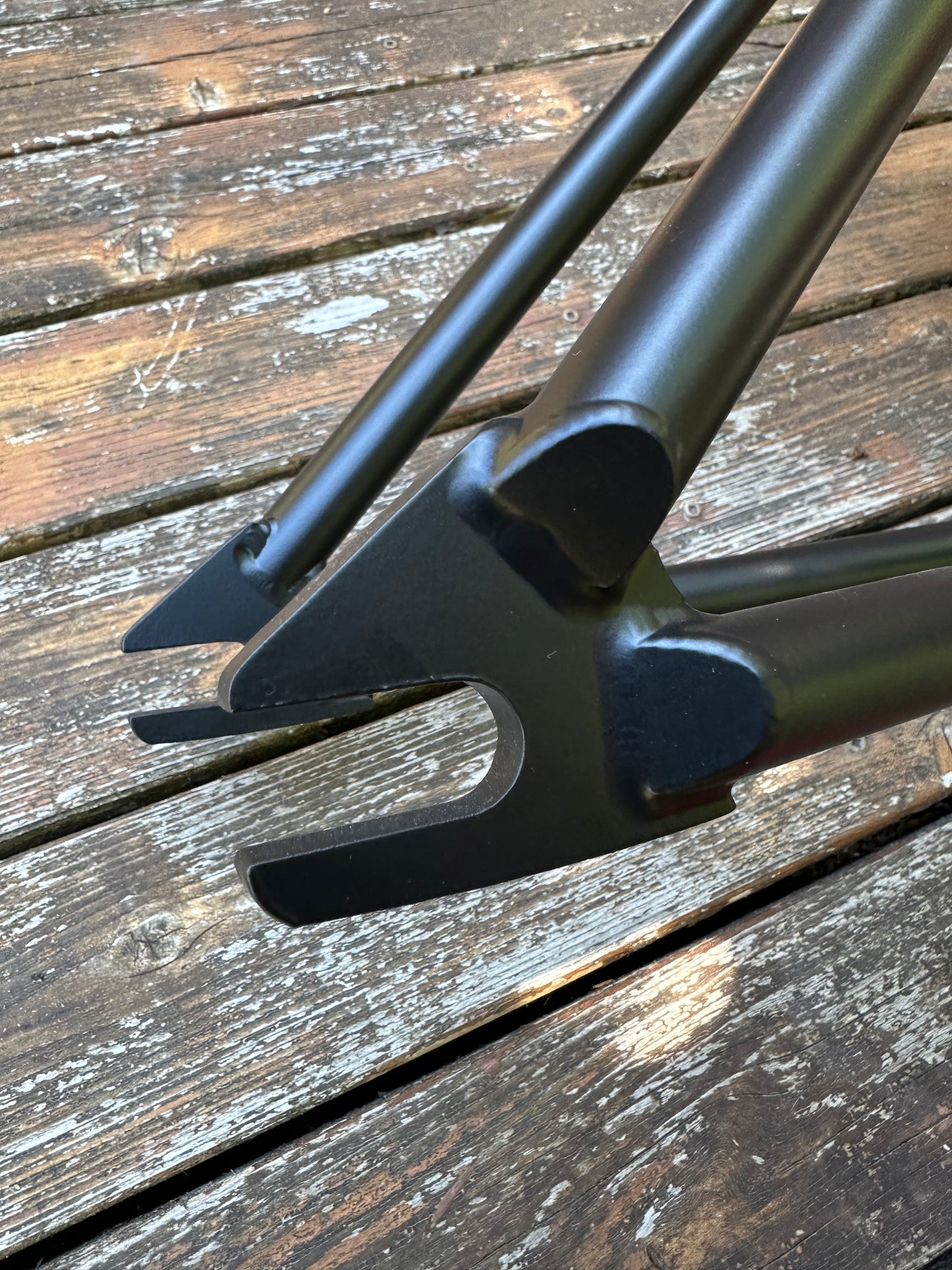 Glimmer Sample Frame - Dark Black / Really Raw - Made in USA